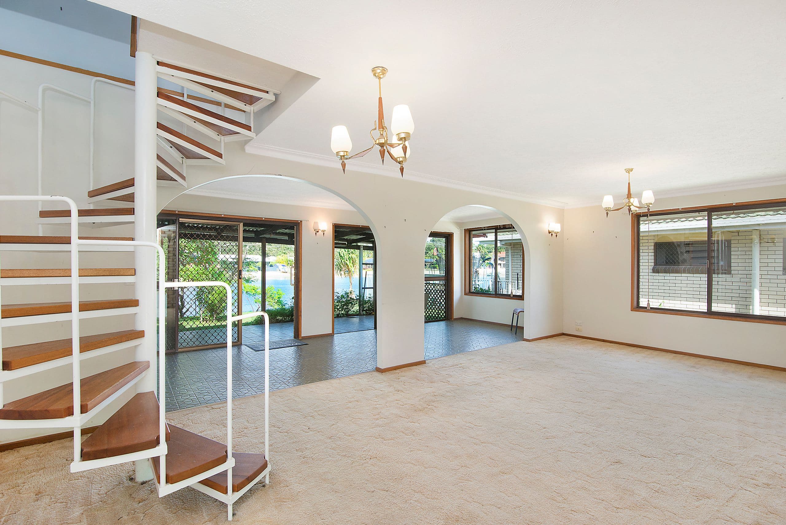 136 Tahiti Avenue, Palm Beach QLD 4221, Palm Beach - Thumbnail 3