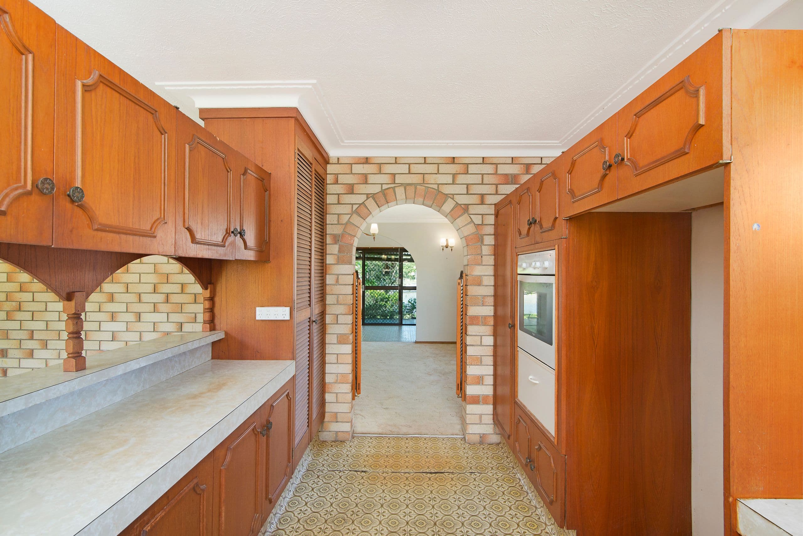 136 Tahiti Avenue, Palm Beach QLD 4221, Palm Beach - Thumbnail 5