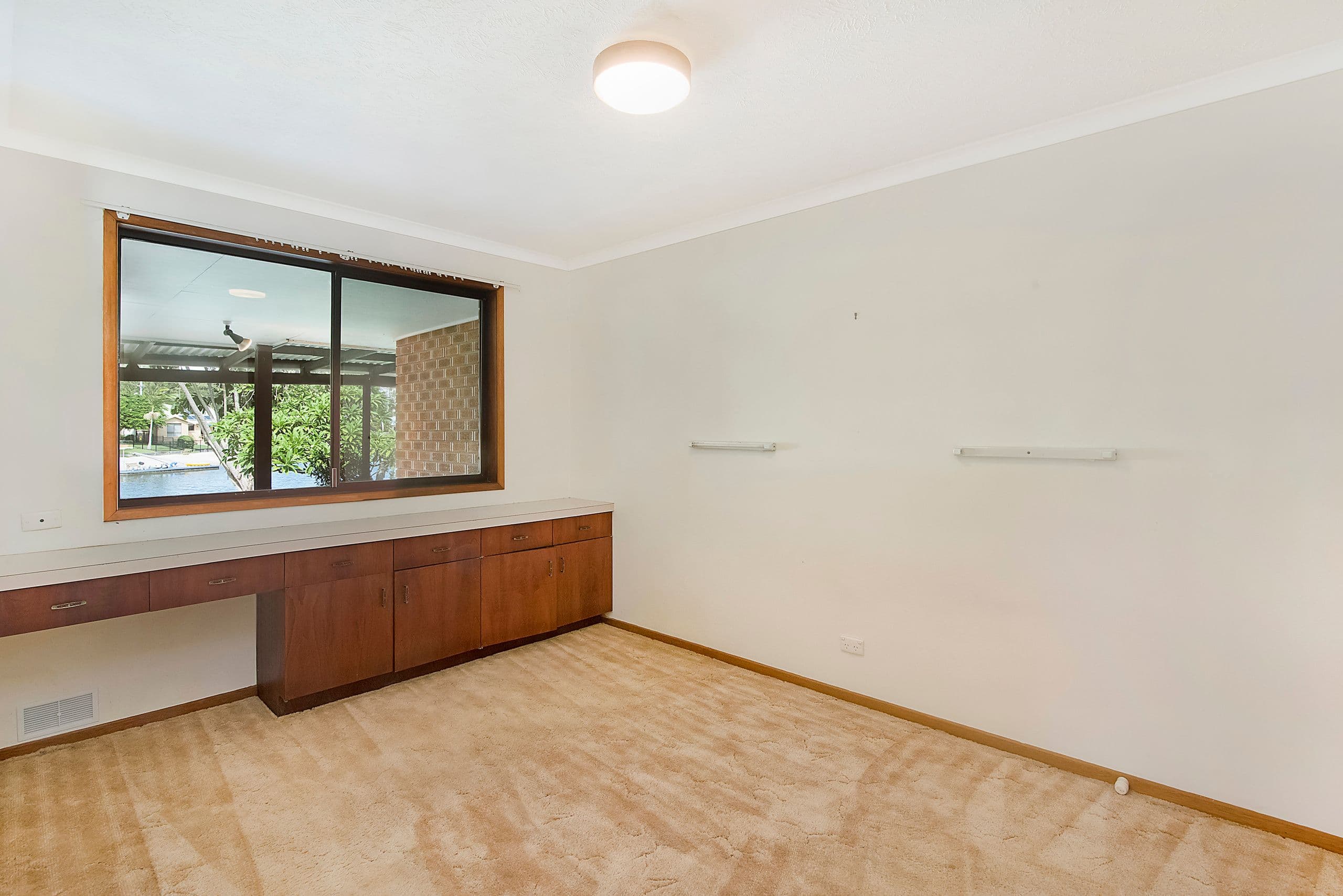 136 Tahiti Avenue, Palm Beach QLD 4221, Palm Beach - Thumbnail 8