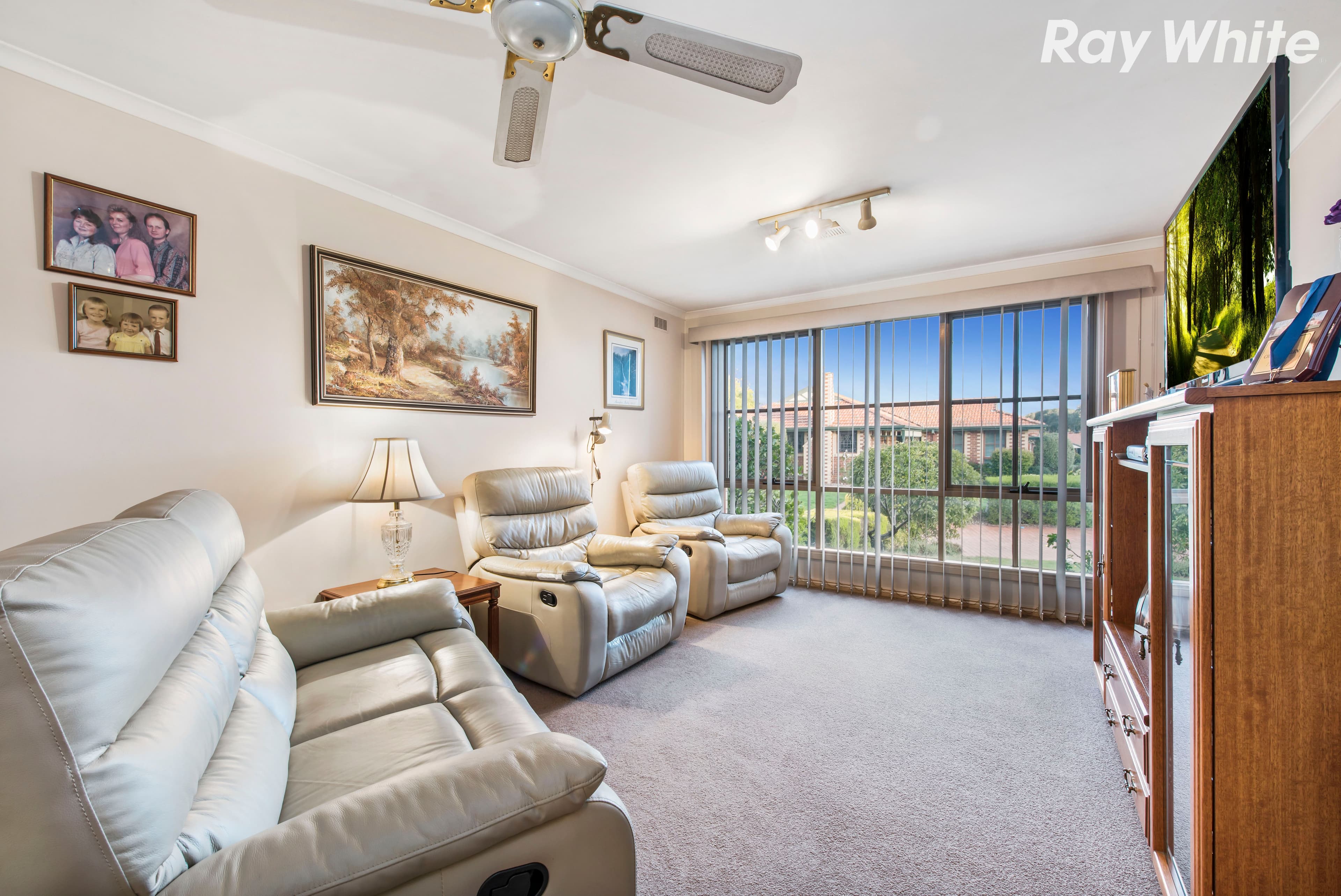 25 Oploo Court, Dingley Village VIC 3172, Dingley Village - Thumbnail 2