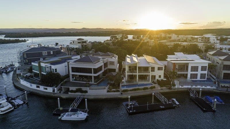 18 Hampton Court, Sovereign Islands QLD 4216, Sovereign Islands - Thumbnail 2