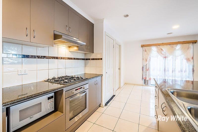 6 Rose Bush Court, Lyndhurst VIC 3975, Lyndhurst - Thumbnail 4