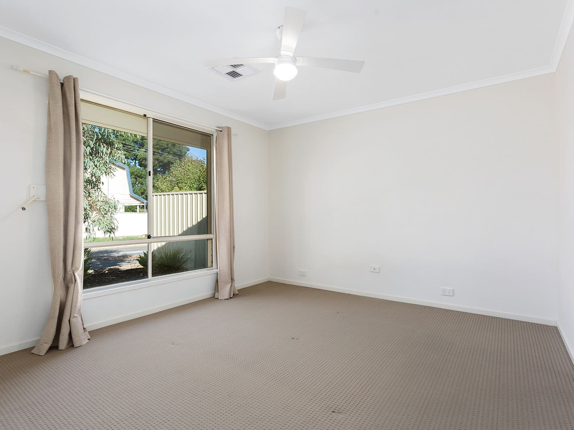 18 Karyn Crescent, Morphett Vale SA 5162, Morphett Vale - Thumbnail 6