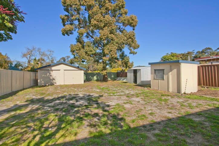 5 Dwyer Avenue, WOY WOY NSW 2256, Woy Woy - Thumbnail 5