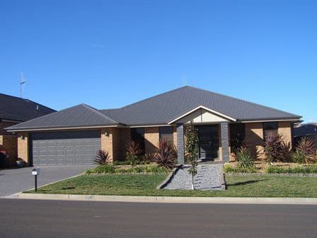 10 Botanic Way, ORANGE NSW 2800, Orange - Image 1