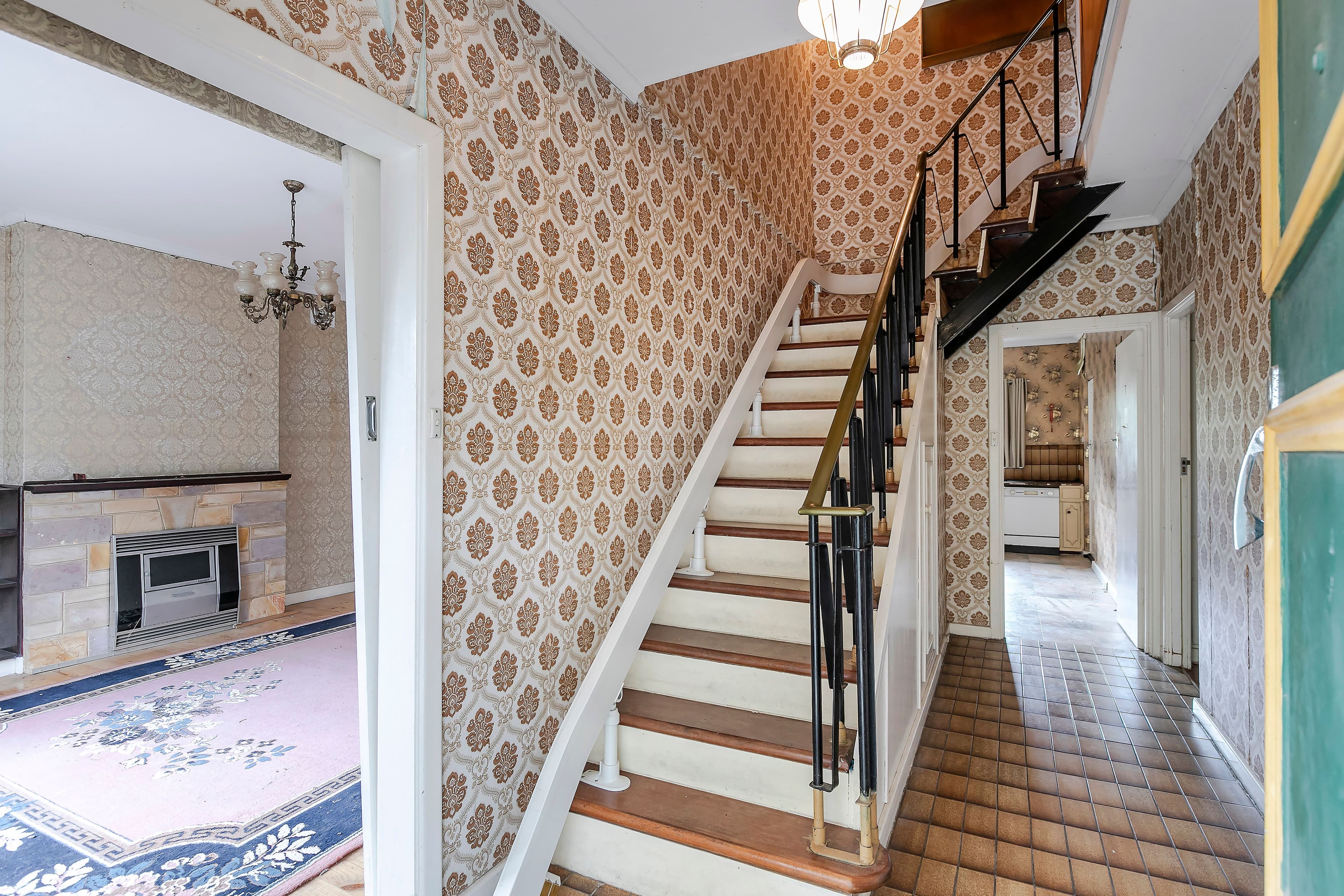 9 Grandview Drive, Panorama SA 5041, Panorama - Thumbnail 2
