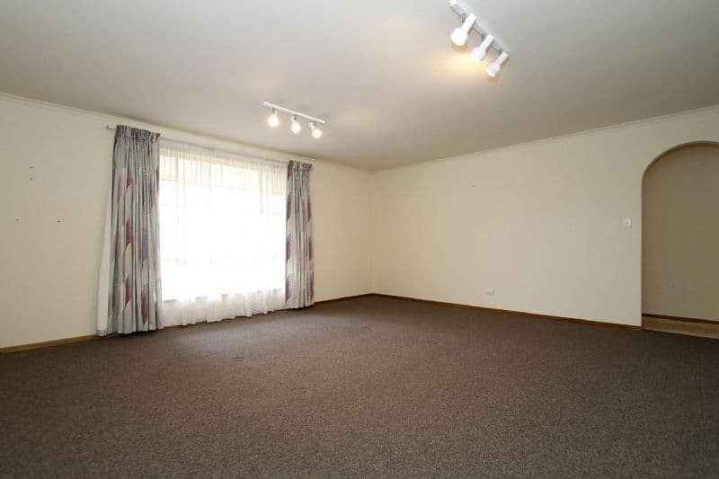 1 Torquay Street, CHRISTIES BEACH SA 5165, Christies Beach - Thumbnail 2