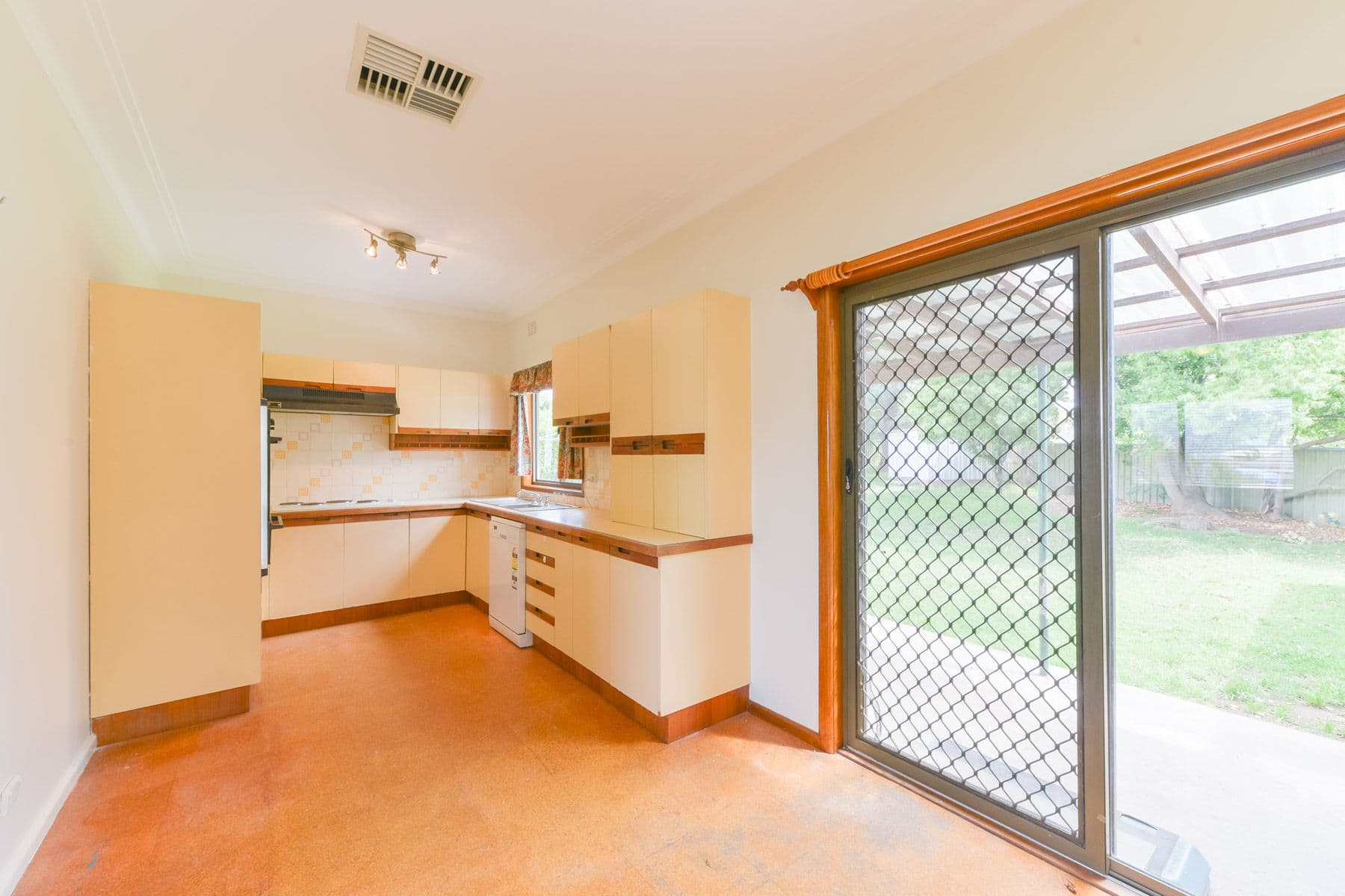 4 Croydon Avenue, Tamworth NSW 2340, South Tamworth - Thumbnail 4