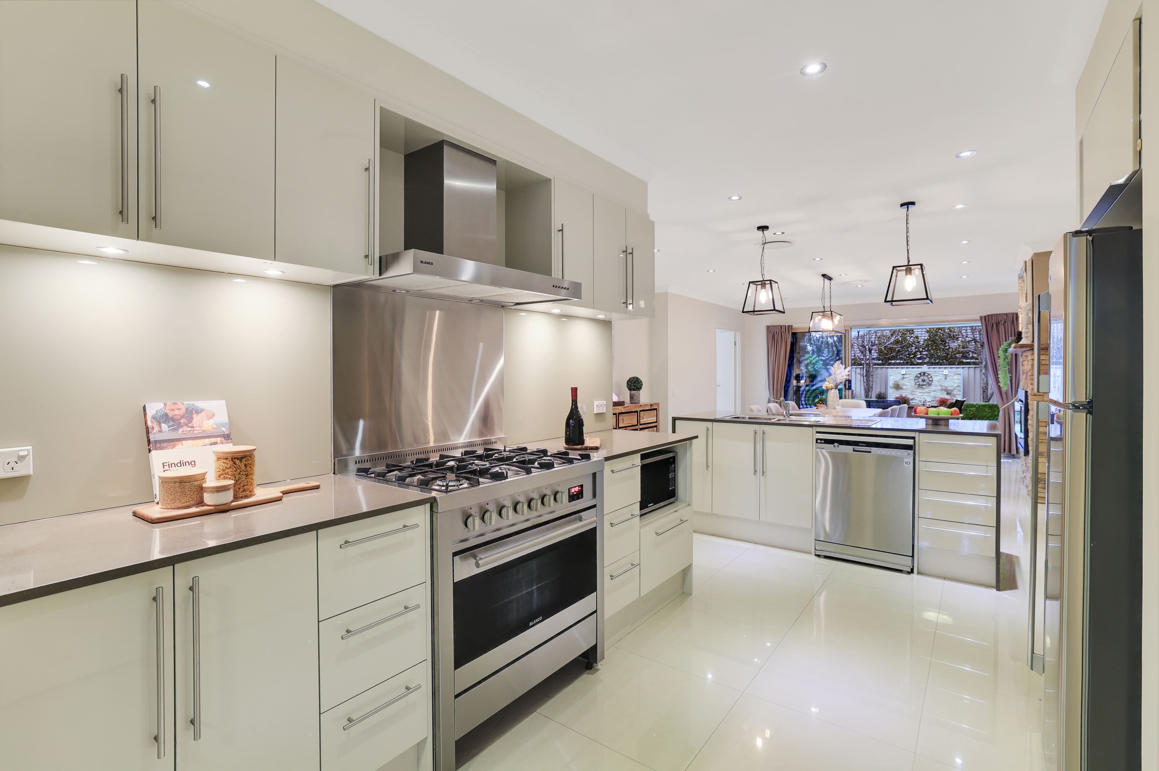 4 Carter Street, Oran Park NSW 2570, Oran Park - Thumbnail 4