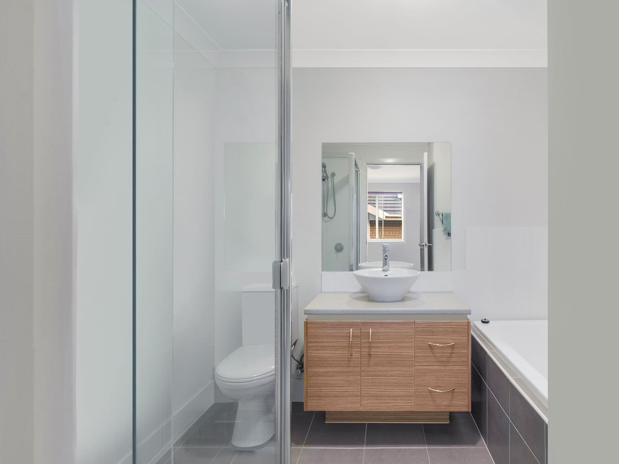 60 Hidcote Road, Campbelltown NSW 2560, Campbelltown - Thumbnail 8
