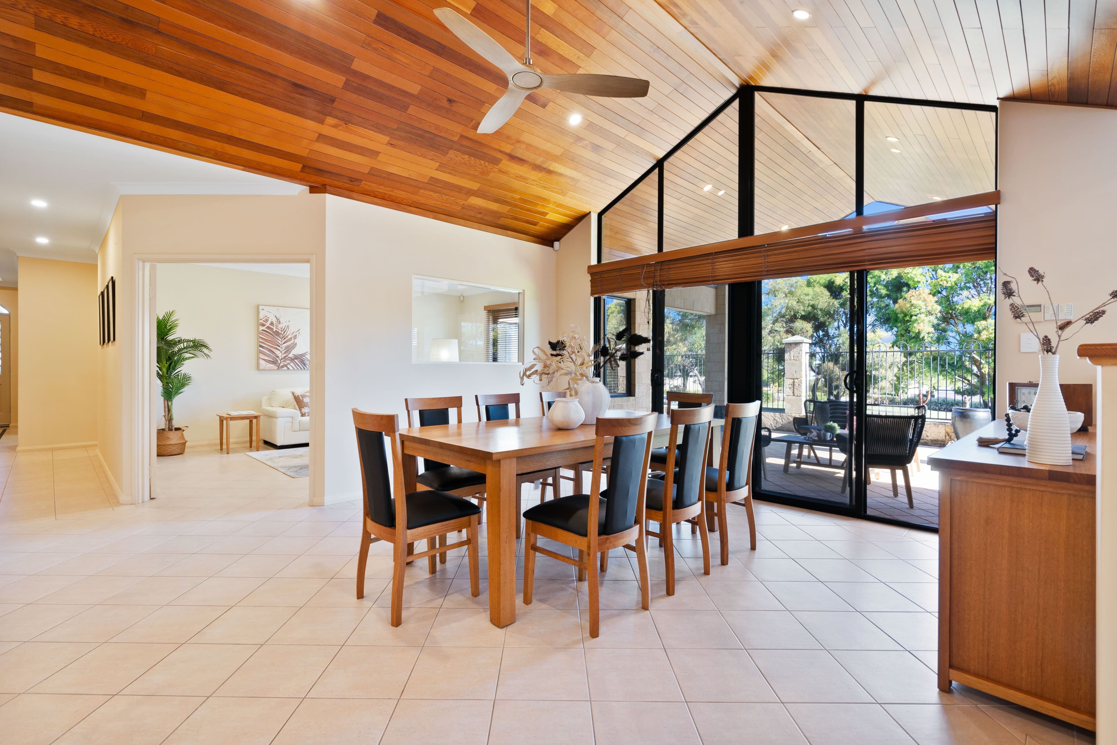 9 Oakdene Drive, Madeley WA 6065, Madeley - Thumbnail 8