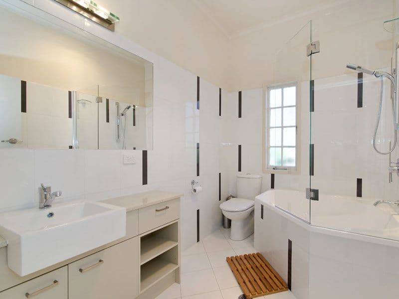 36 Winchester Street, HAMILTON QLD 4007, Hamilton - Thumbnail 4