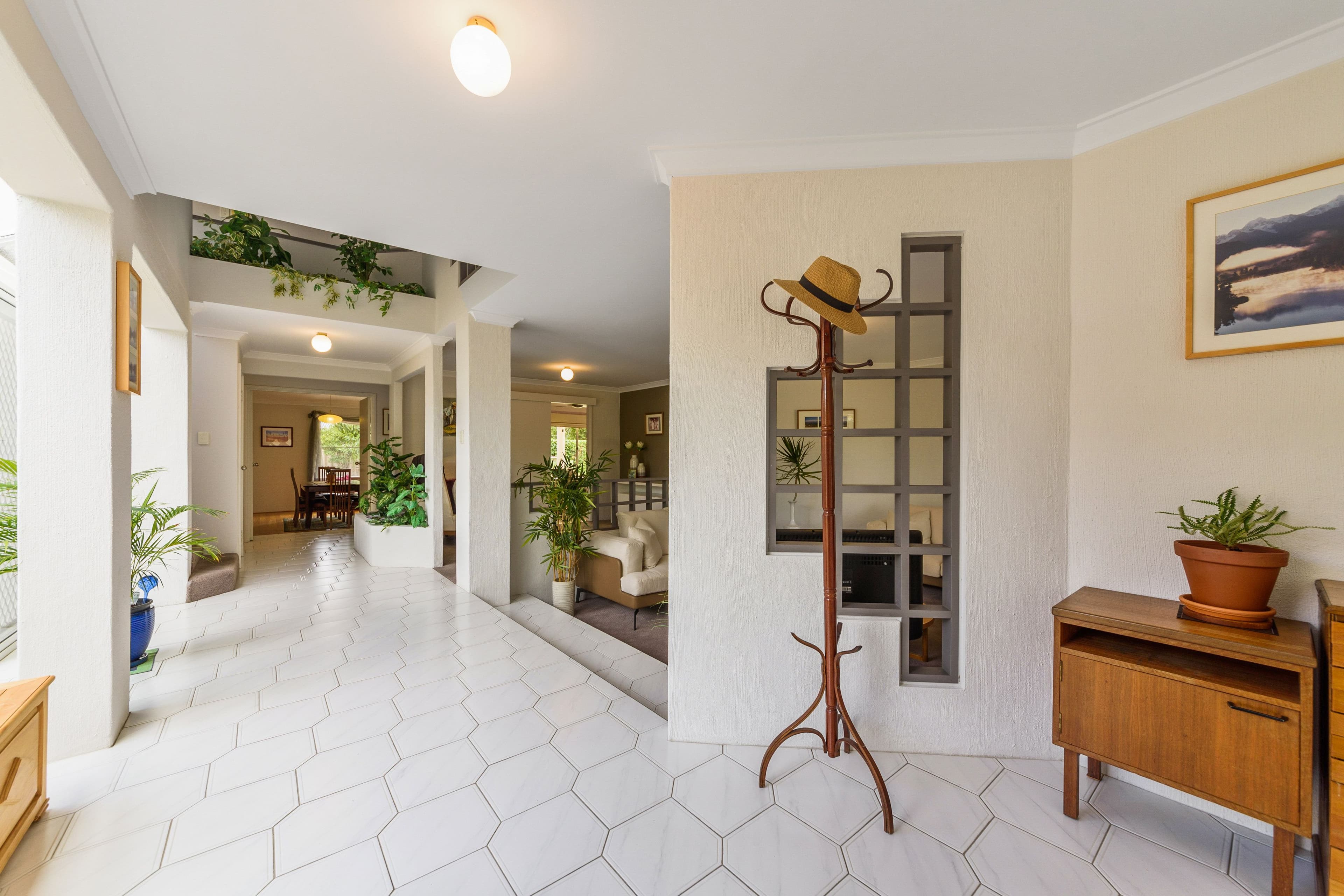 14 Tullamore Close, Waterford WA 6152, Waterford - Thumbnail 3