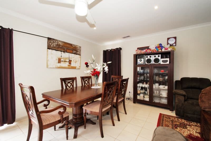 23 Starlight Gardens, EPPING VIC 3076, Epping - Thumbnail 4