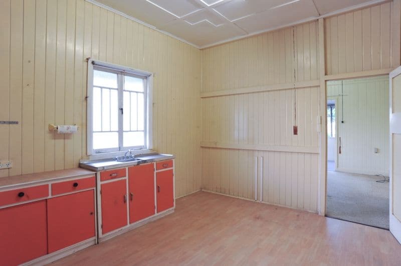 6 Renwick Road, PROSERPINE QLD 4800, Proserpine - Thumbnail 4