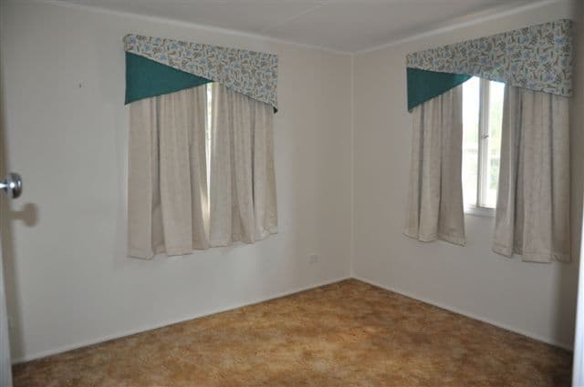 38 Rob Street, NEWTOWN QLD 4350, Newtown - Thumbnail 5