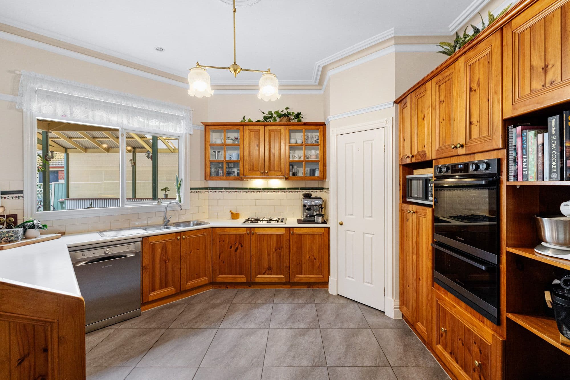 27 Greengables Drive, Wyndham Vale VIC 3024, Wyndham Vale - Thumbnail 2