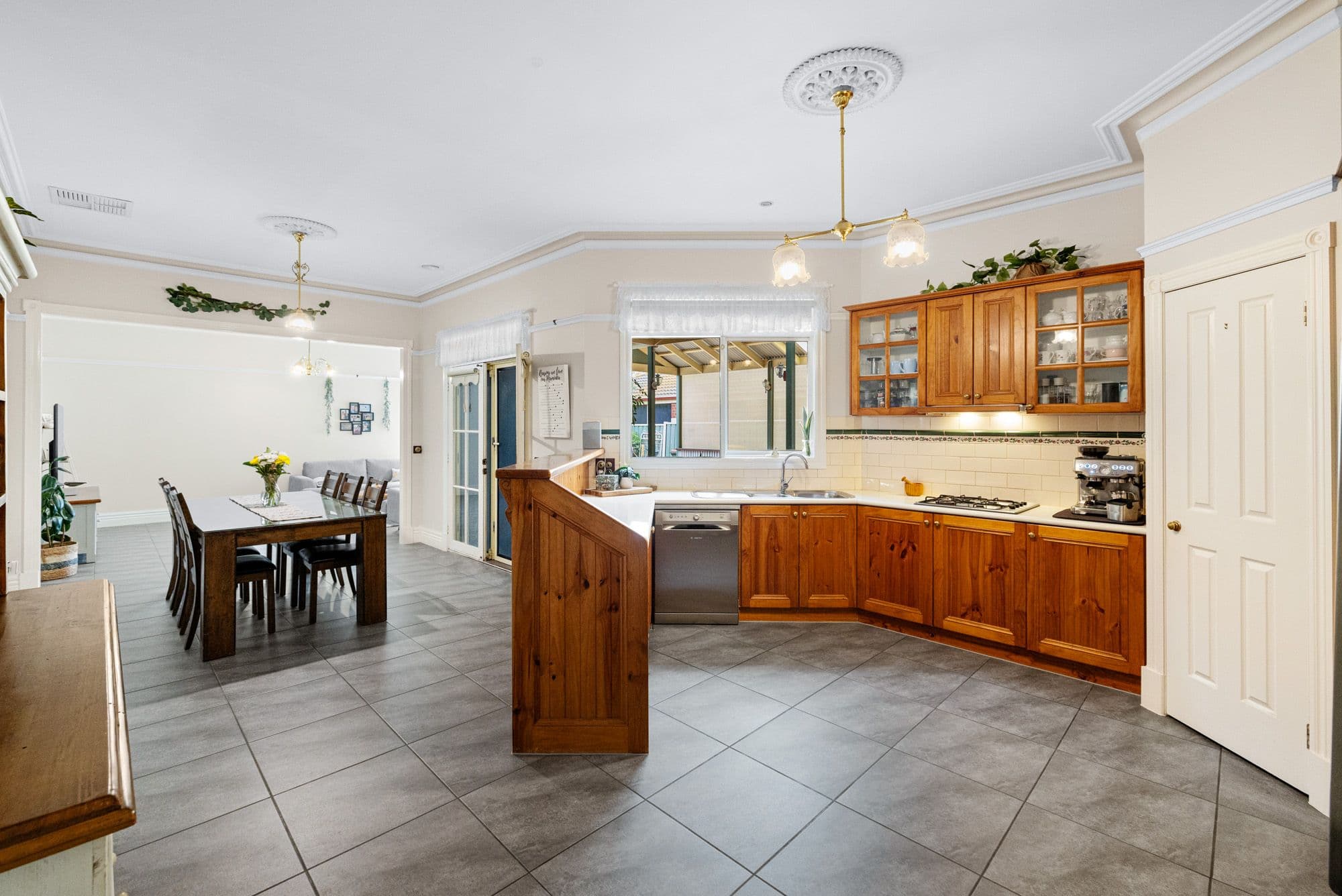 27 Greengables Drive, Wyndham Vale VIC 3024, Wyndham Vale - Thumbnail 3