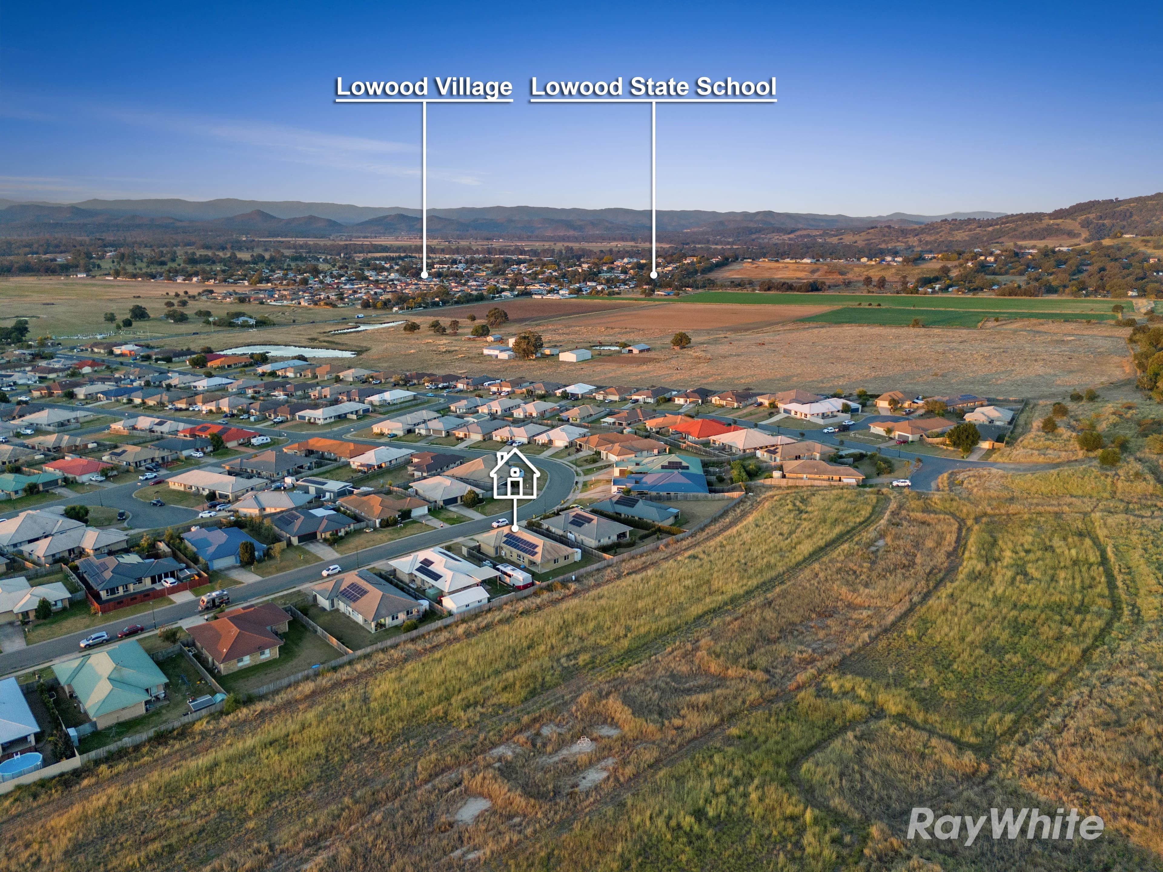 45 Tawney Street, Lowood QLD 4311, Lowood - Thumbnail 3
