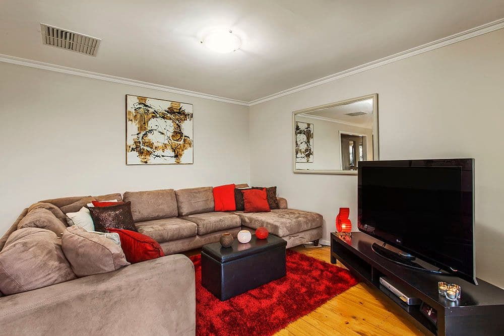 6 Shaun Court, TEMPLESTOWE VIC 3106, Templestowe - Thumbnail 2