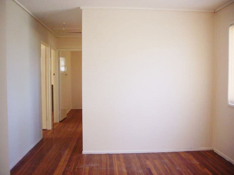 112 Cardiff Road, DARRA QLD 4076, Darra - Thumbnail 4