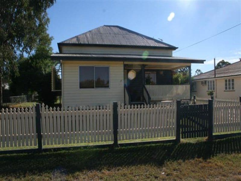 17 Lovell Street, ROMA QLD 4455, Roma - Image 1