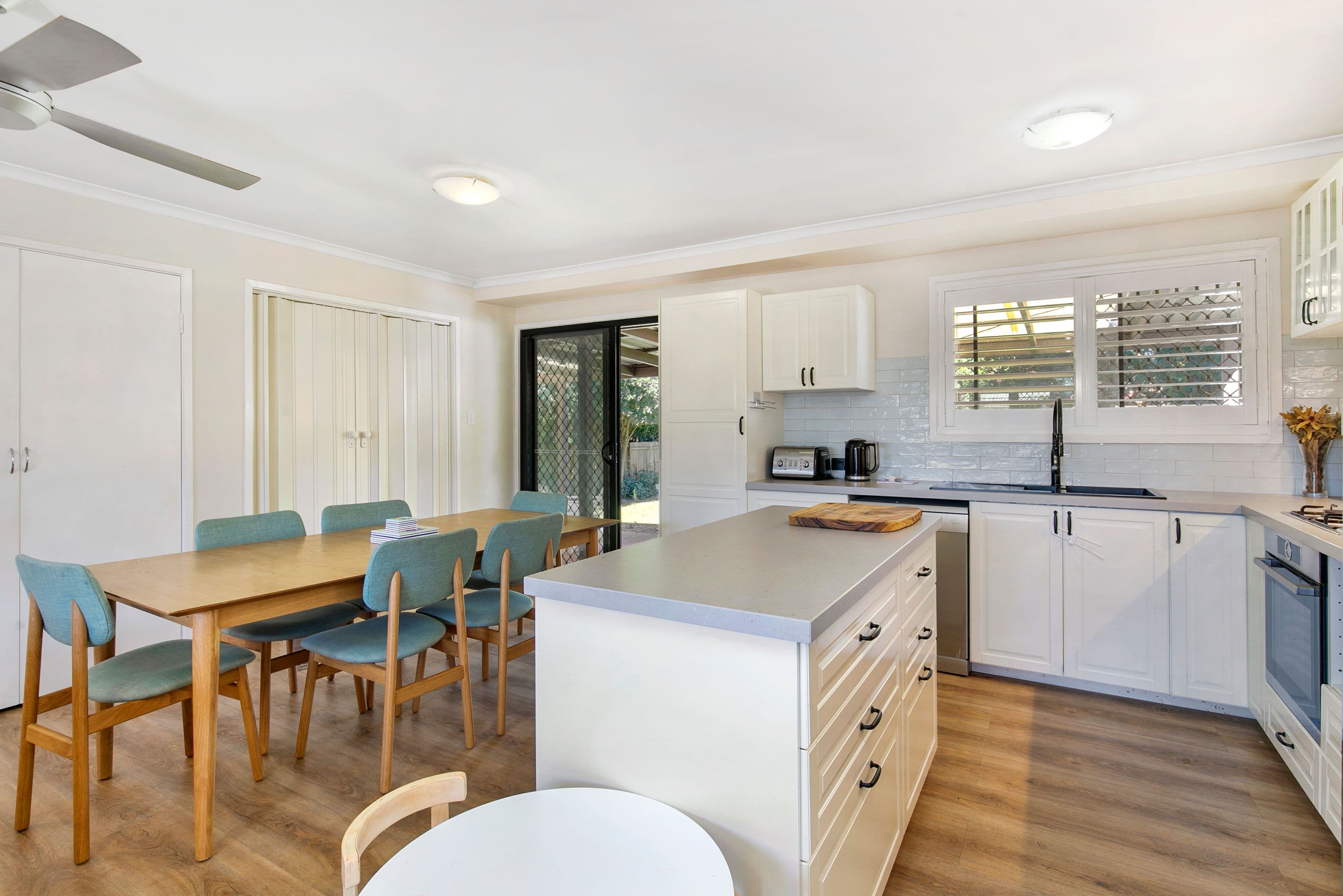 48 Charles Canty Drive, Wellington Point QLD 4160, Wellington Point - Thumbnail 2