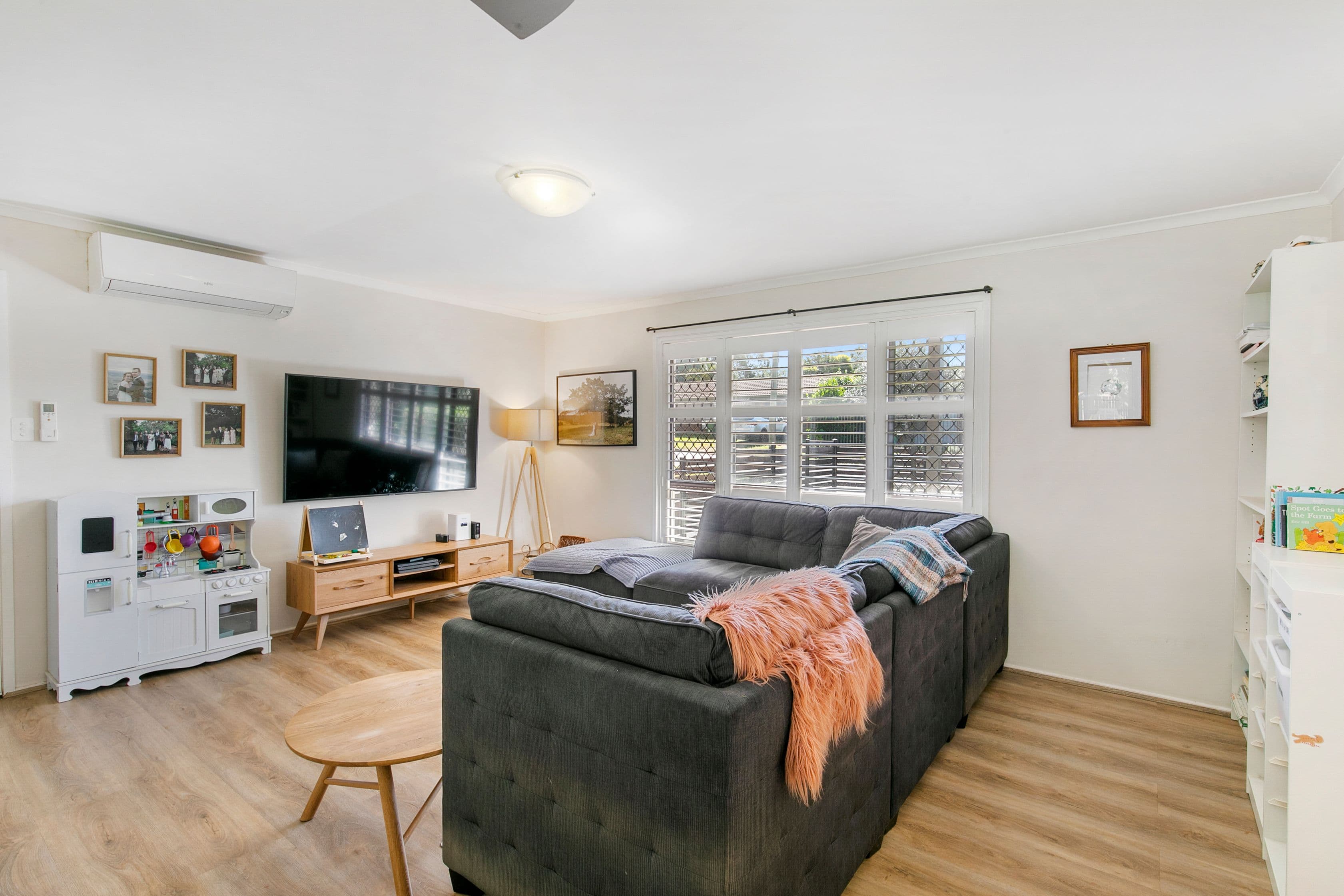 48 Charles Canty Drive, Wellington Point QLD 4160, Wellington Point - Thumbnail 4