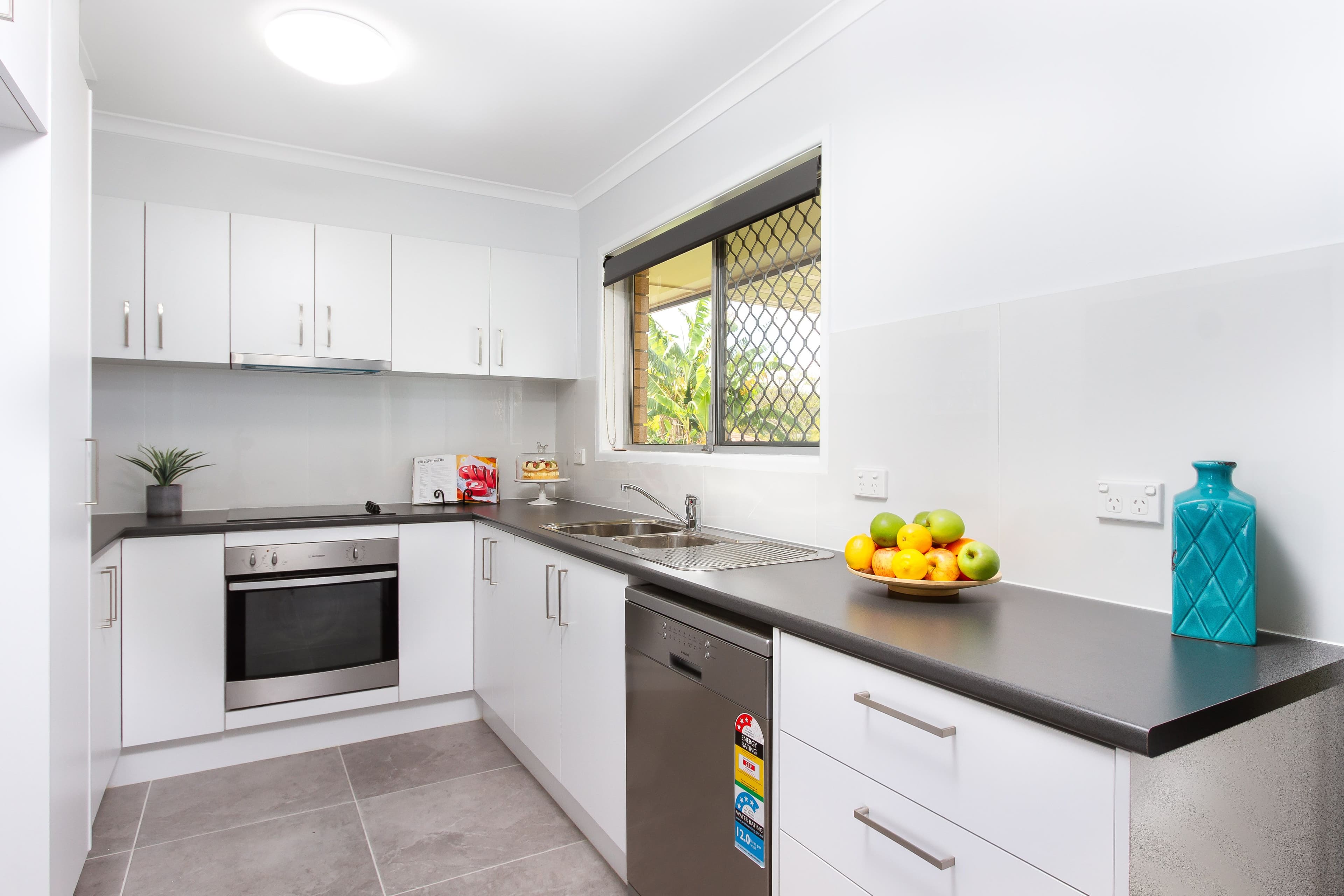 17 Frobisher Street, Springwood QLD 4127, Springwood - Thumbnail 3