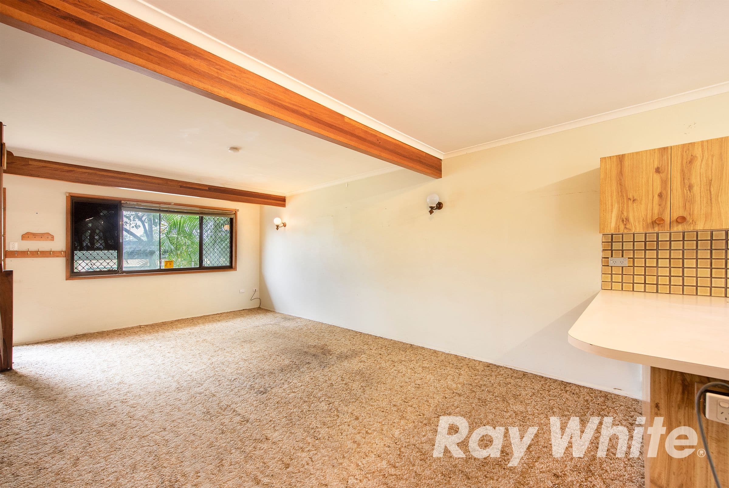 16 Forest Street, Woodridge QLD 4114, Woodridge - Thumbnail 4