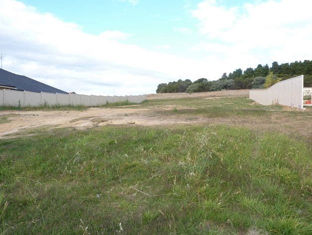 27 McCusker Drive, BUNGENDORE NSW 2621, Bungendore - Image 1