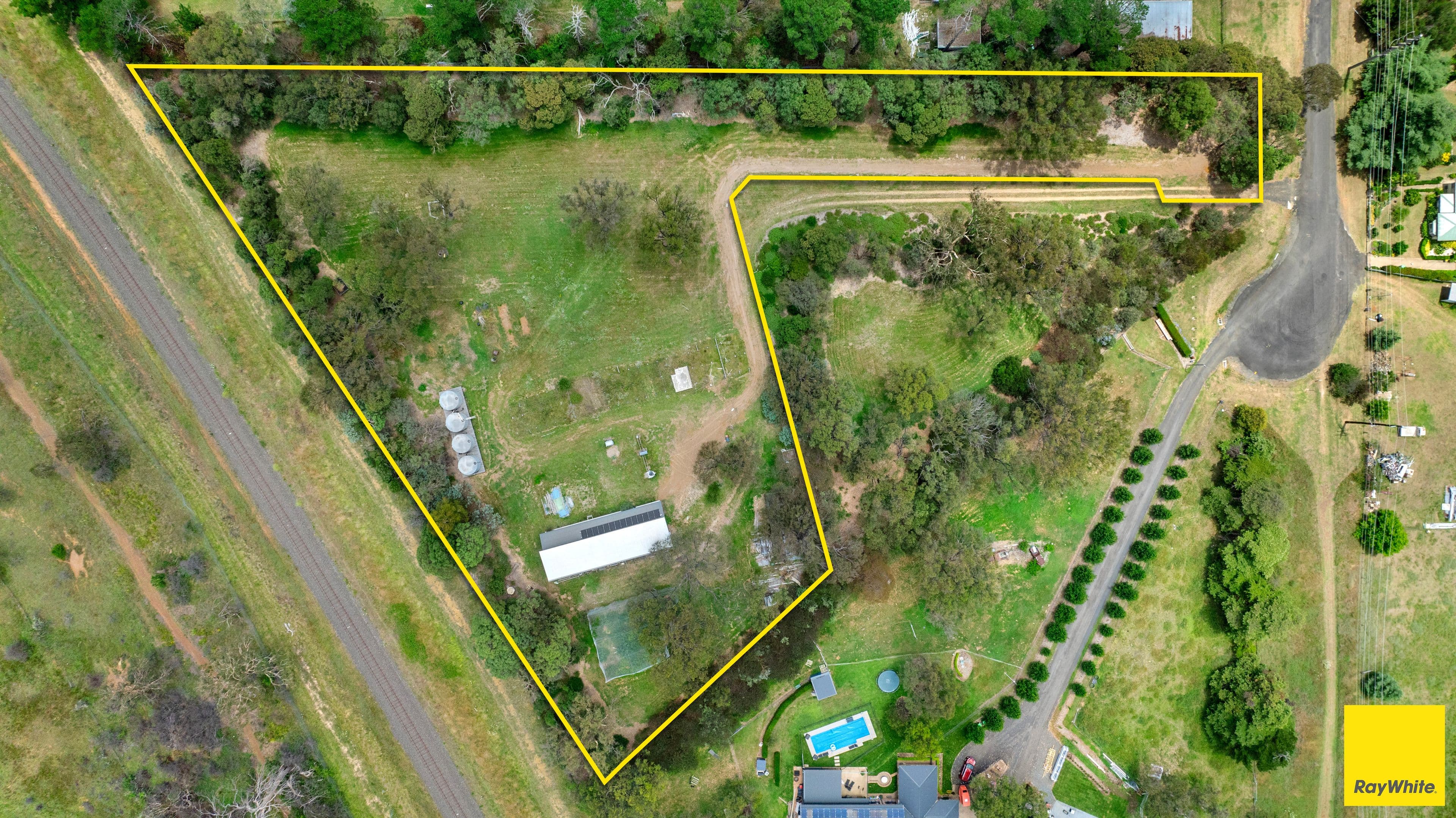 216 Taylor Street, Armidale NSW 2350, Armidale - Image 1
