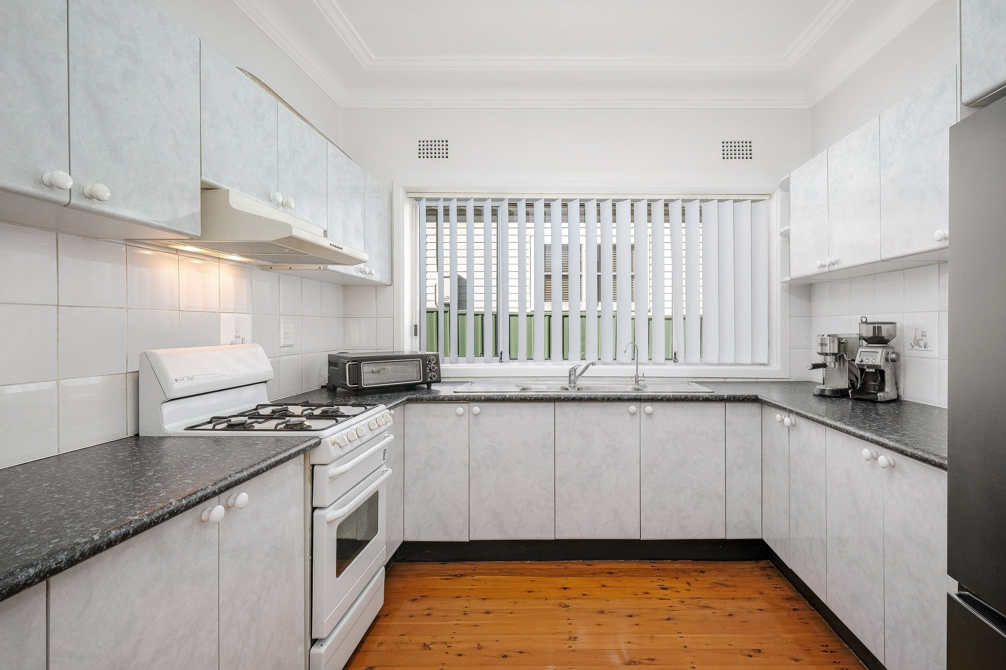 52 Cairns Street, Riverwood NSW 2210, Riverwood - Thumbnail 6