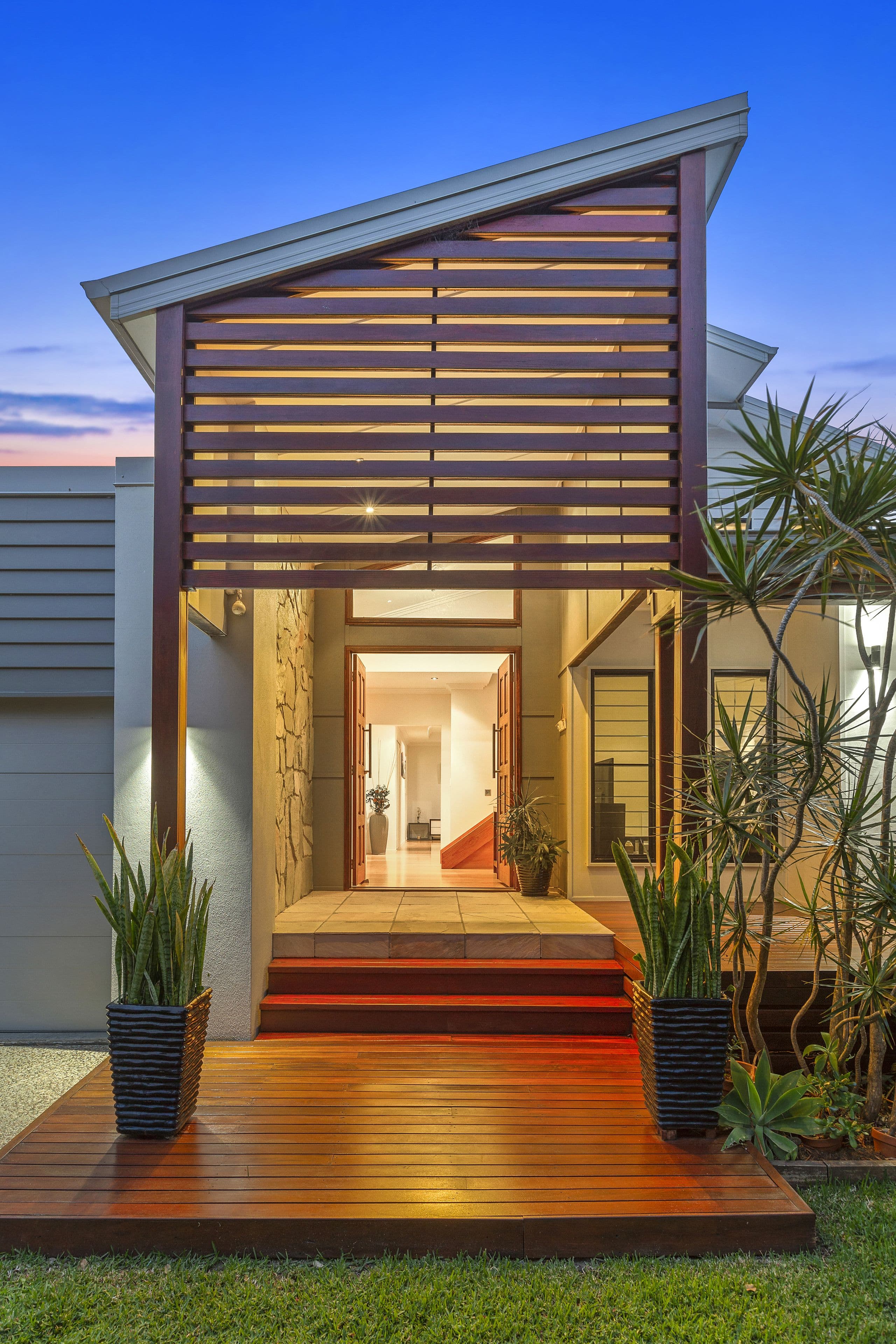 440 Casuarina Way, Casuarina - Thumbnail 3