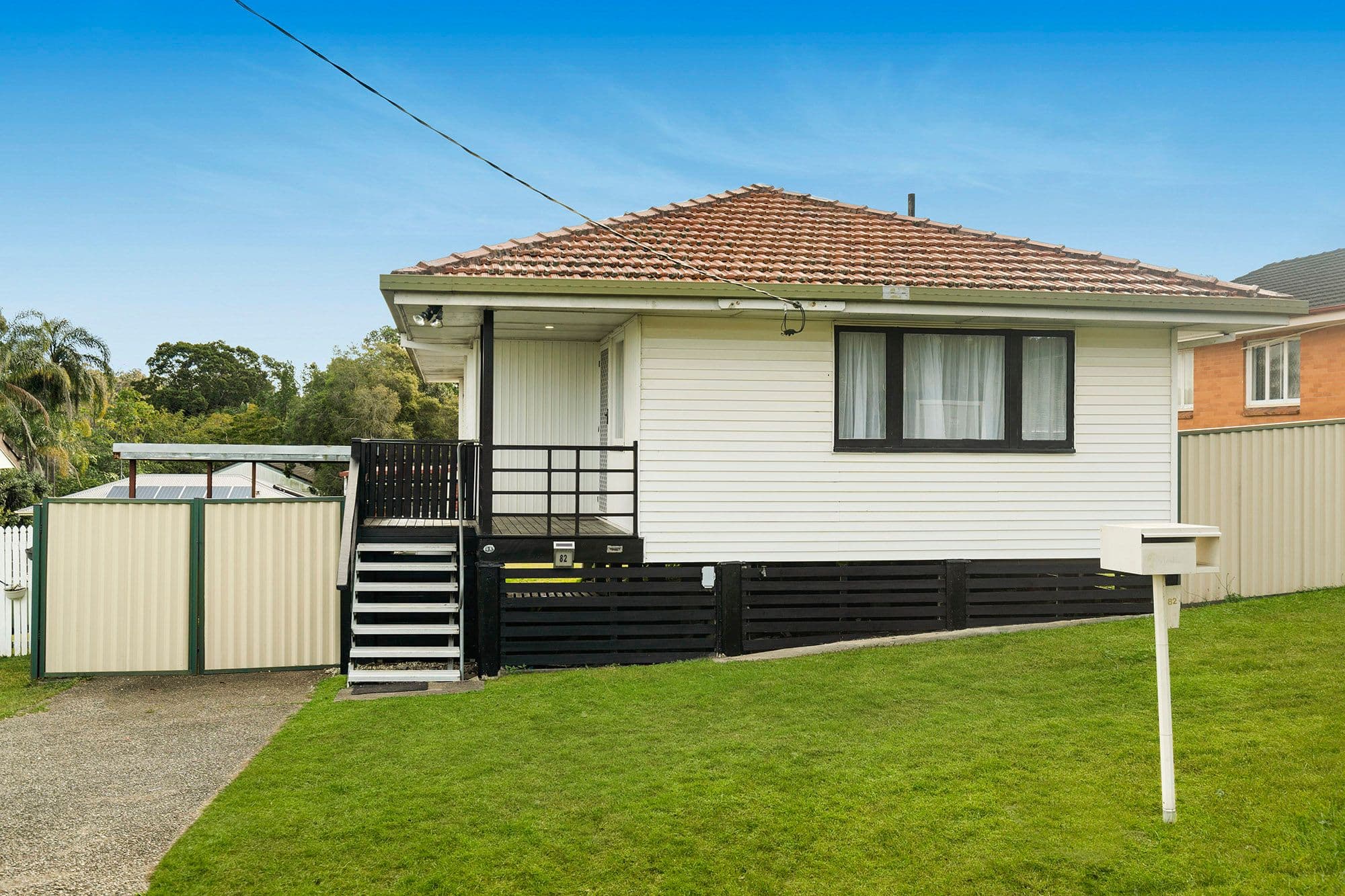 82 North Road, Woodridge QLD 4114, Woodridge - Thumbnail 2
