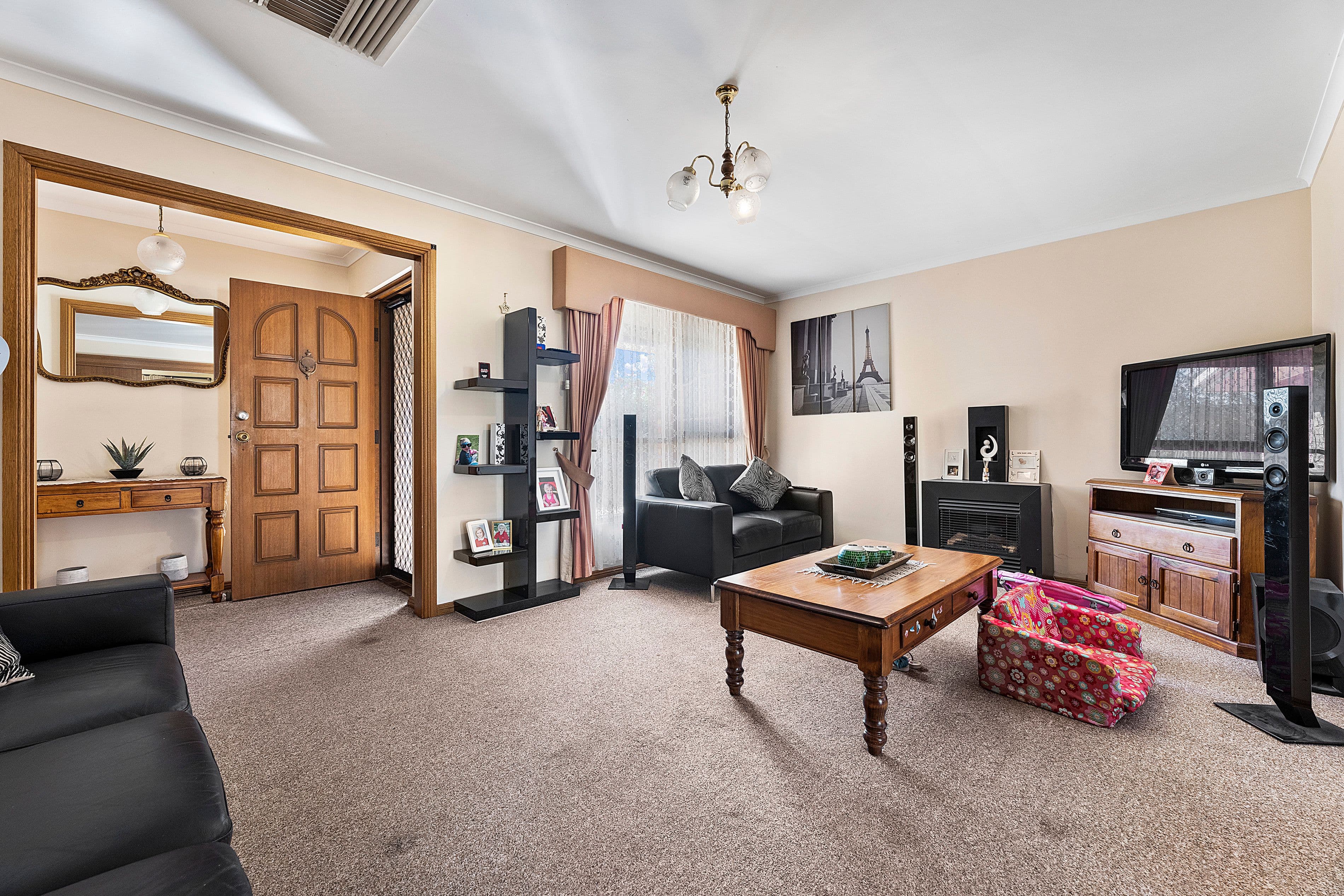 86A Myers Parade, Altona Meadows - Thumbnail 2