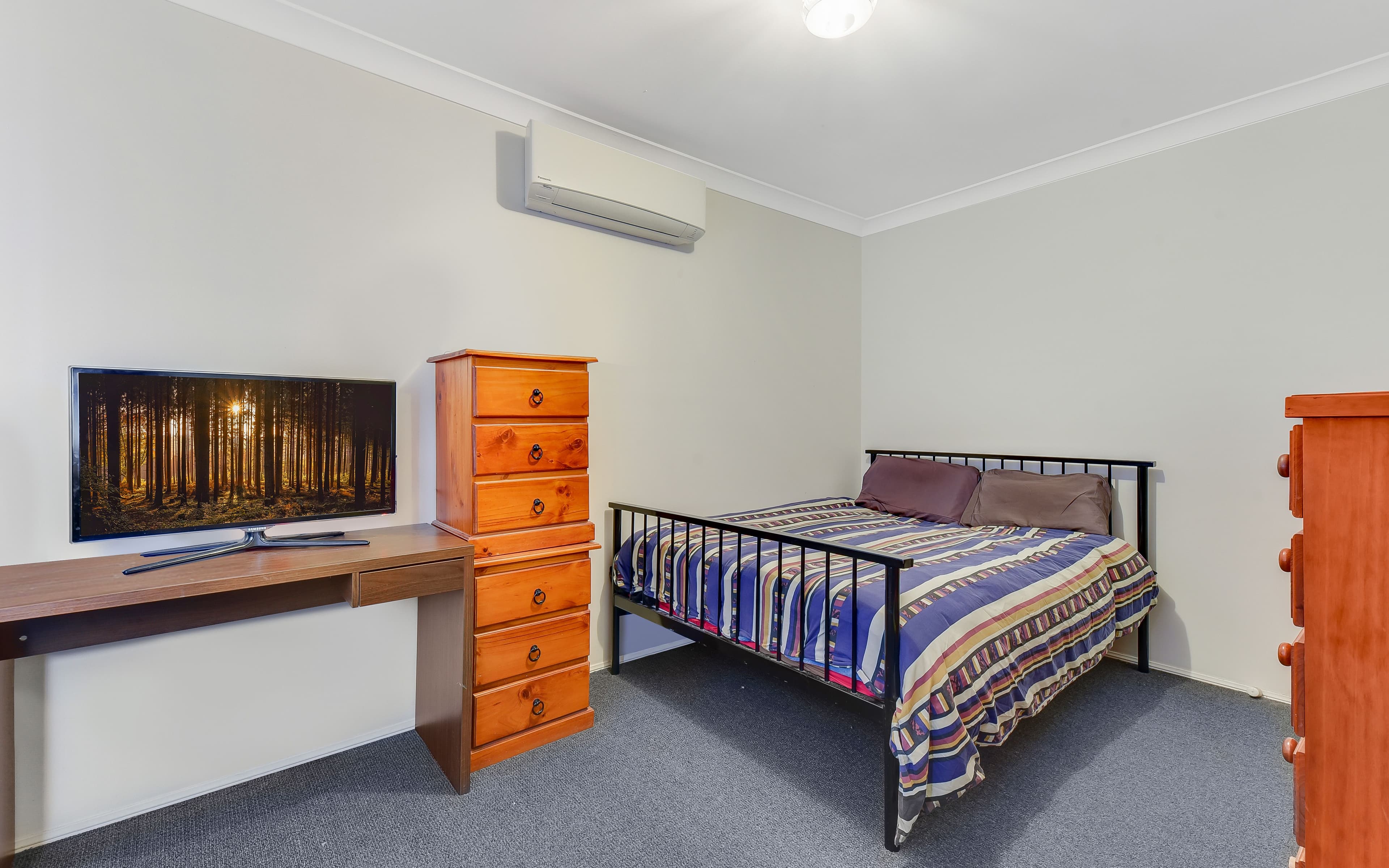 4 Westmoreland Road, Minto NSW 2566, Minto - Thumbnail 7