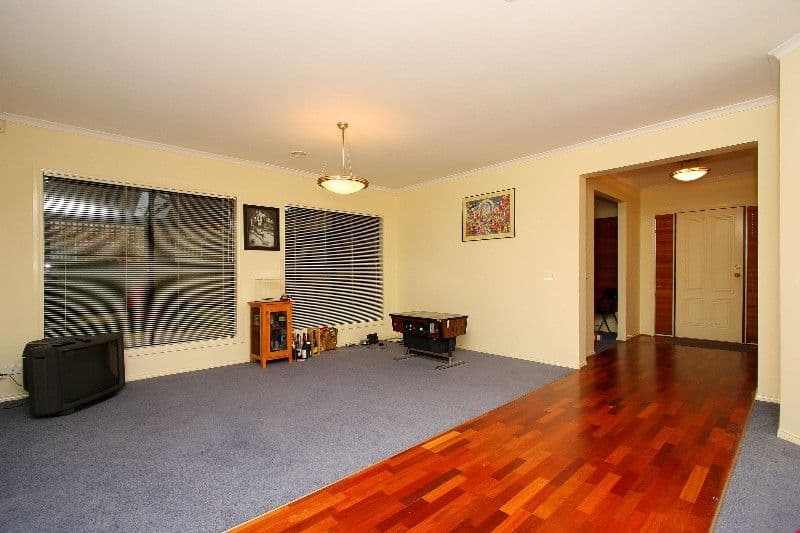 30 Cressida Crescent, SYDENHAM VIC 3037, Sydenham - Thumbnail 4