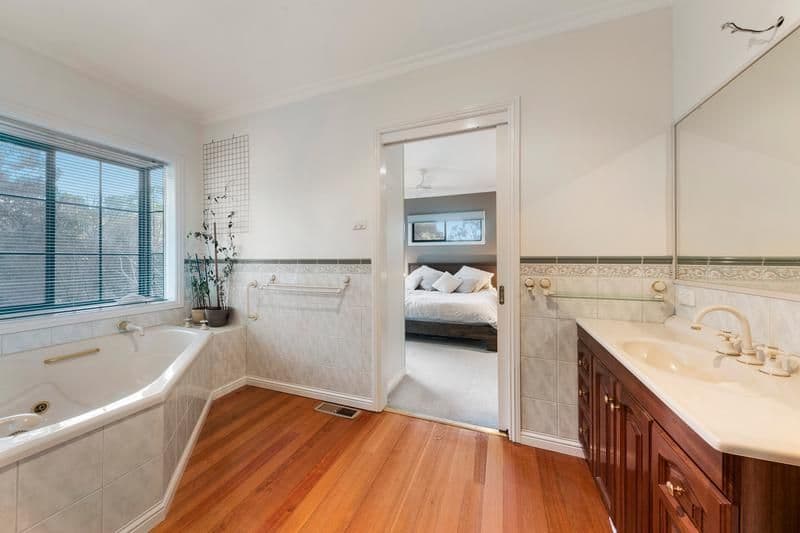 13 Far View Crescent, Ridgehaven SA 5097, Ridgehaven - Thumbnail 6