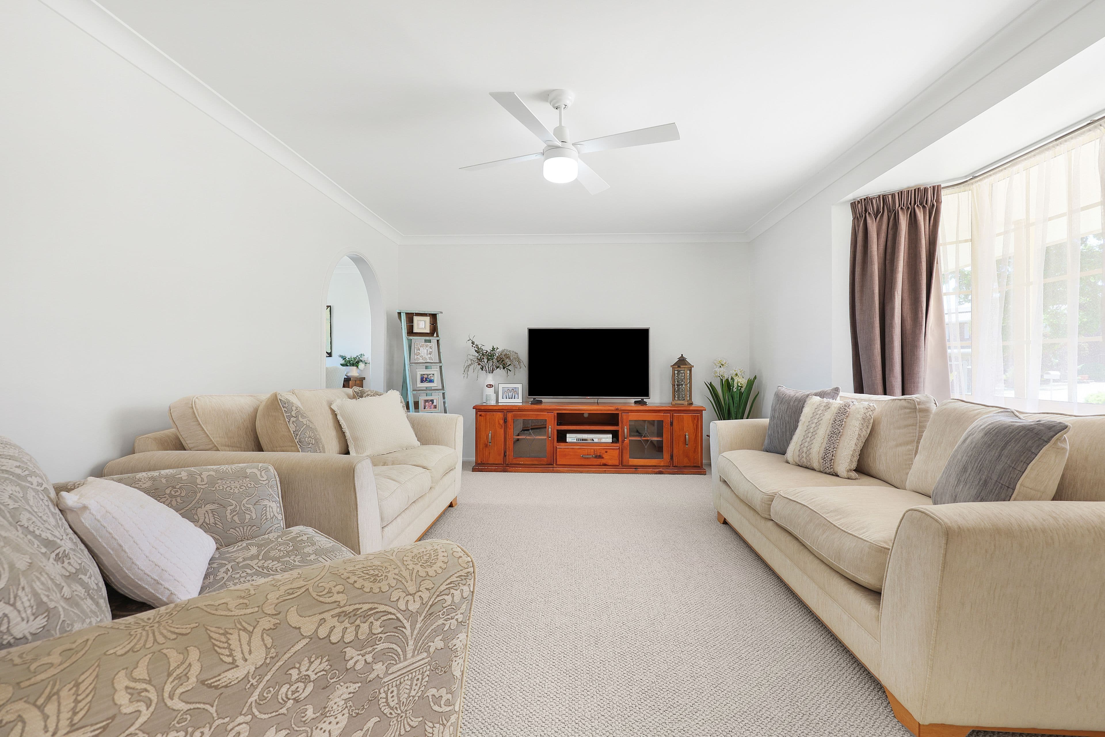 14 Camira Crescent, Tamworth NSW 2340, Hillvue - Image 1