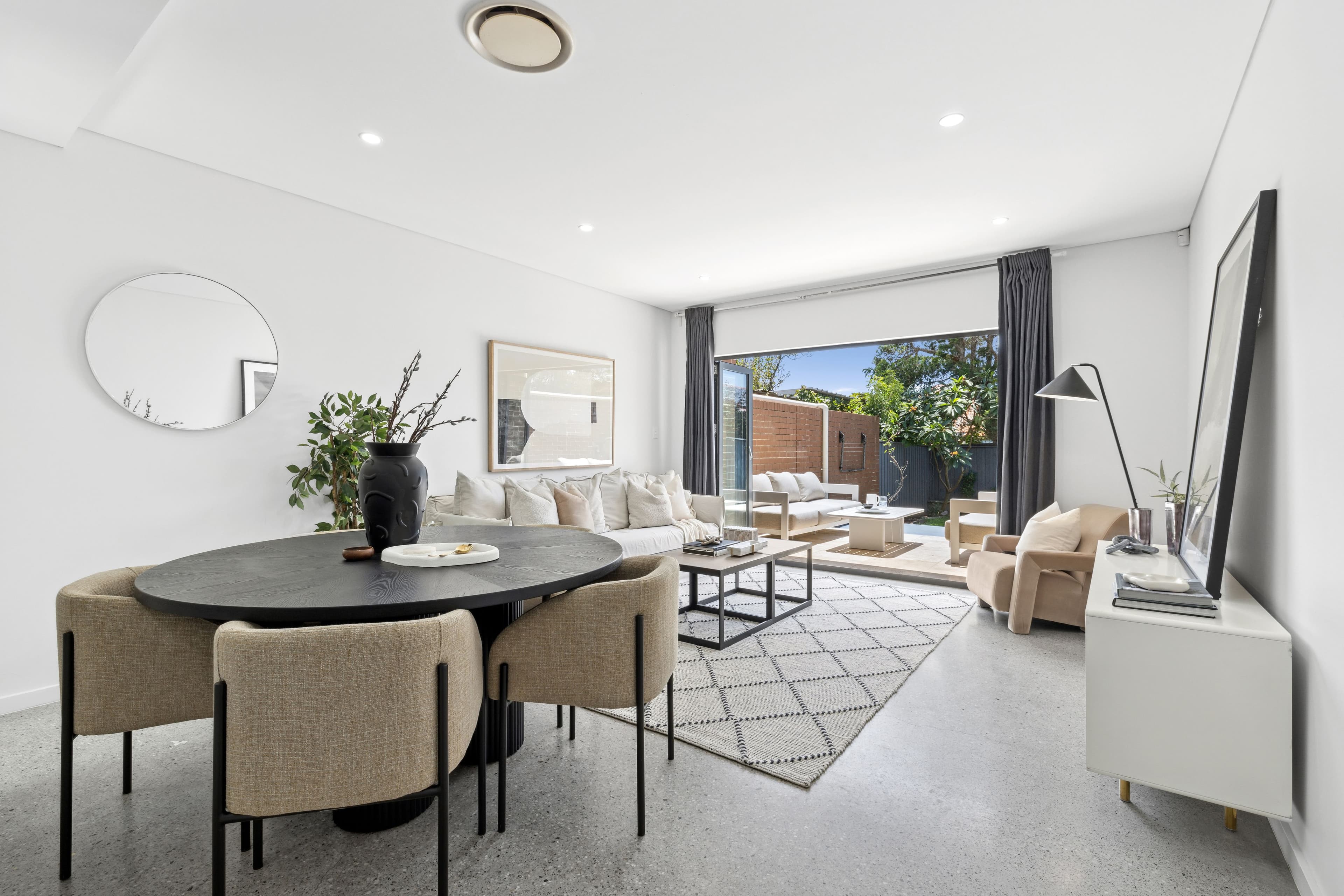 11 Sutherland Street, St Peters NSW 2044, St Peters - Thumbnail 2