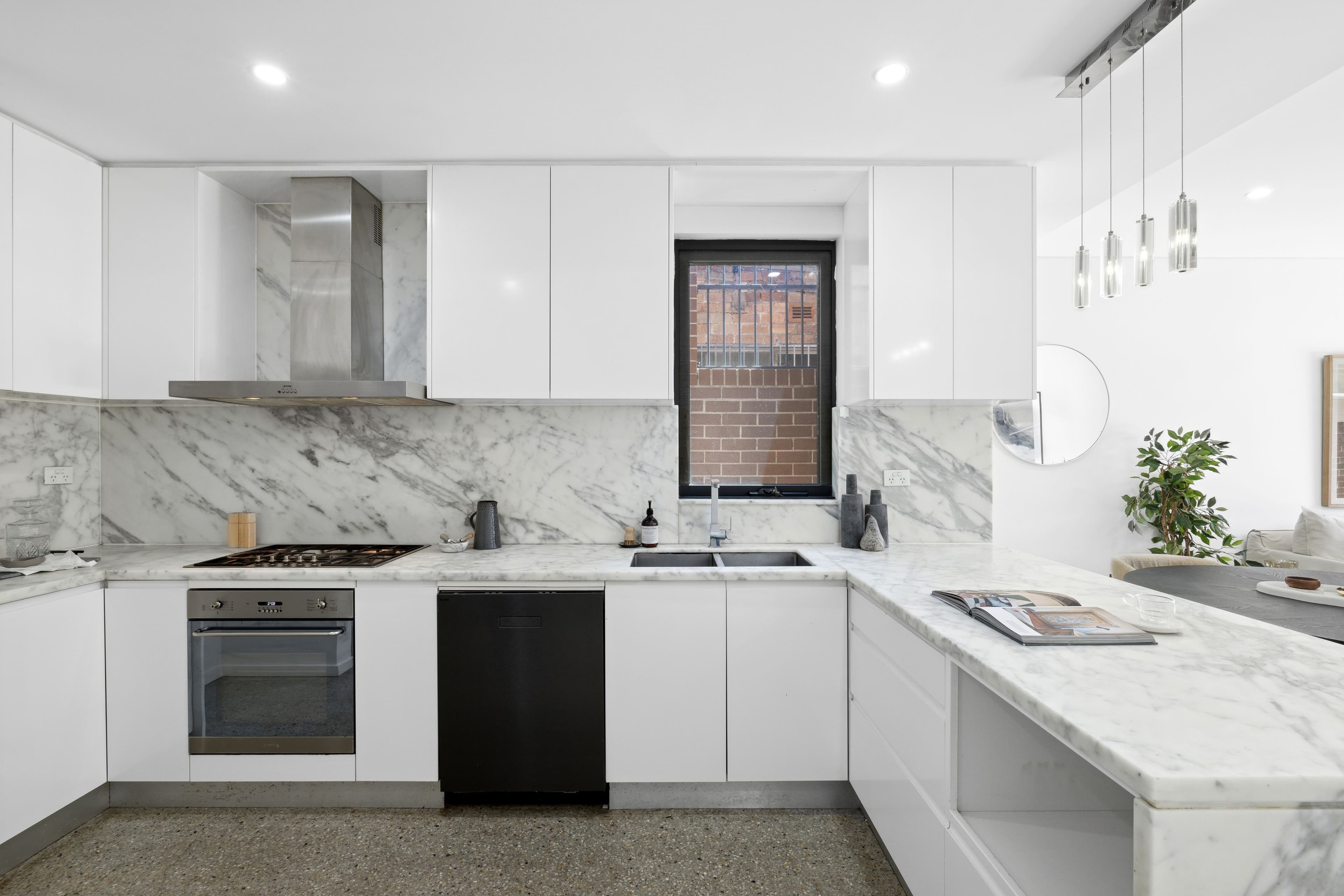 11 Sutherland Street, St Peters NSW 2044, St Peters - Thumbnail 7
