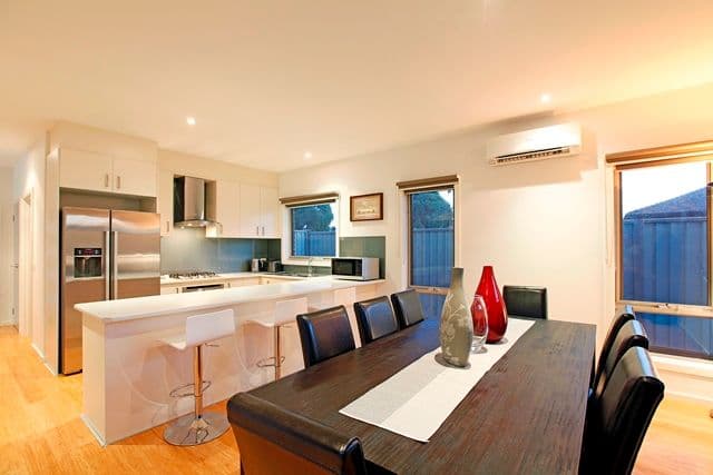 2 Robins Avenue, RESERVOIR VIC 3073, Reservoir - Thumbnail 6