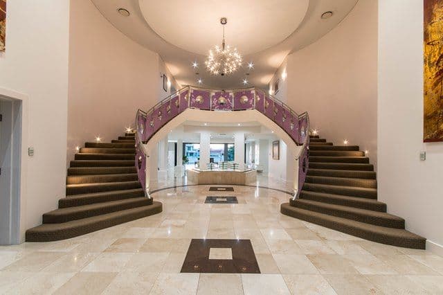 201-205 Monaco Street, Broadbeach Waters QLD 4218, Broadbeach Waters - Thumbnail 7