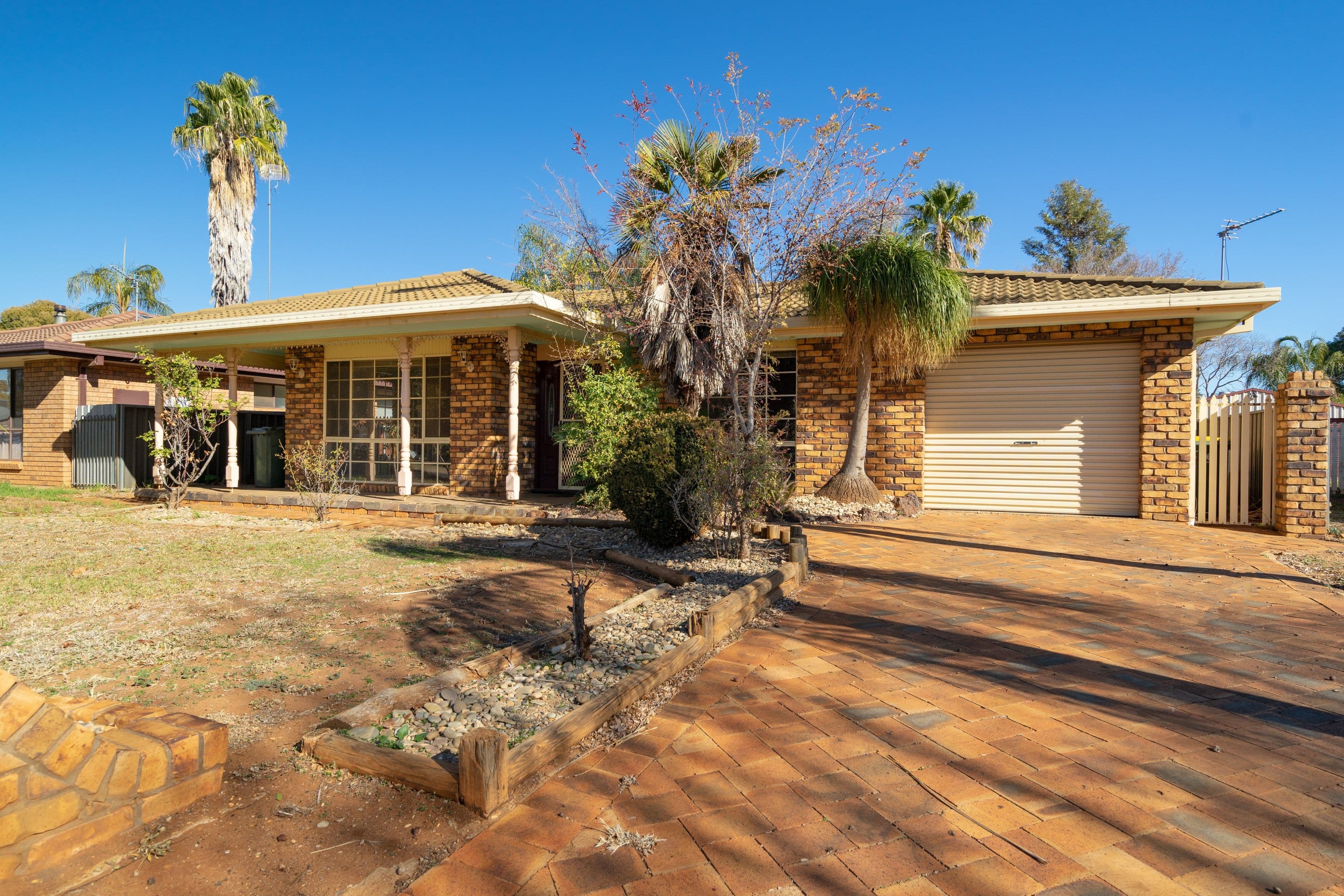 7 Hellyer Court, Dubbo - Image 1