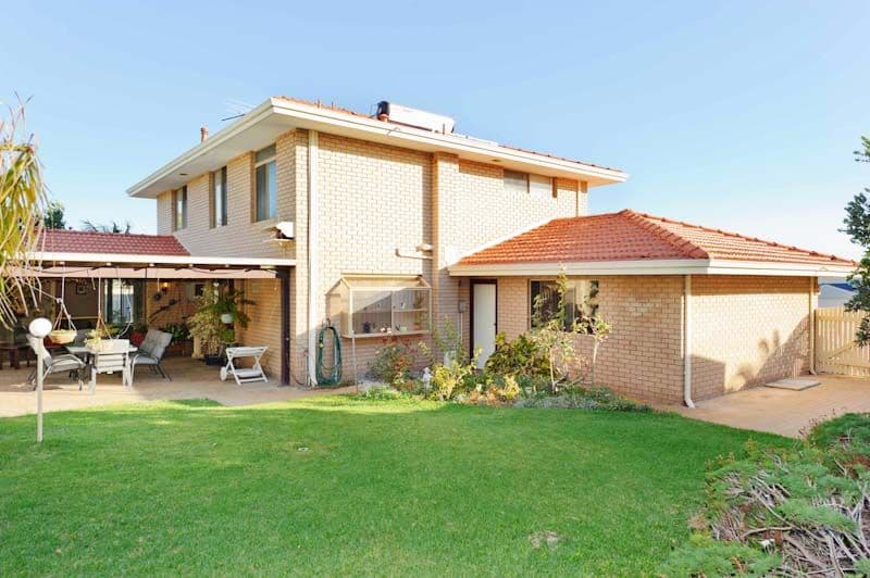 6 Fairlight Rise, KALLAROO WA 6025, Kallaroo - Thumbnail 3