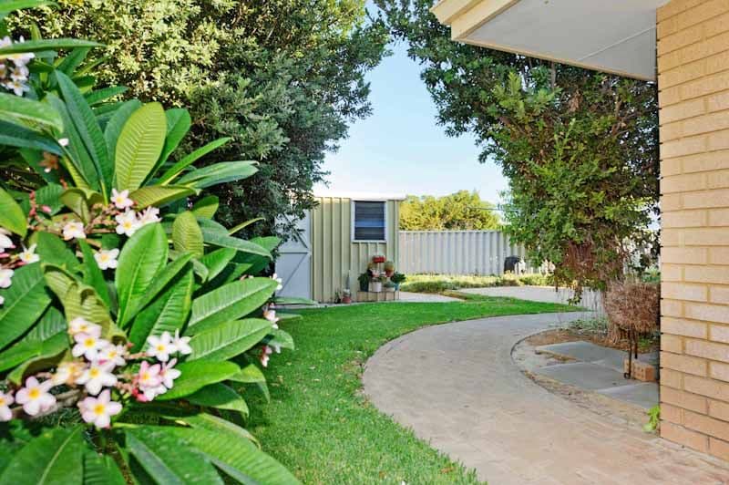 6 Fairlight Rise, KALLAROO WA 6025, Kallaroo - Thumbnail 4