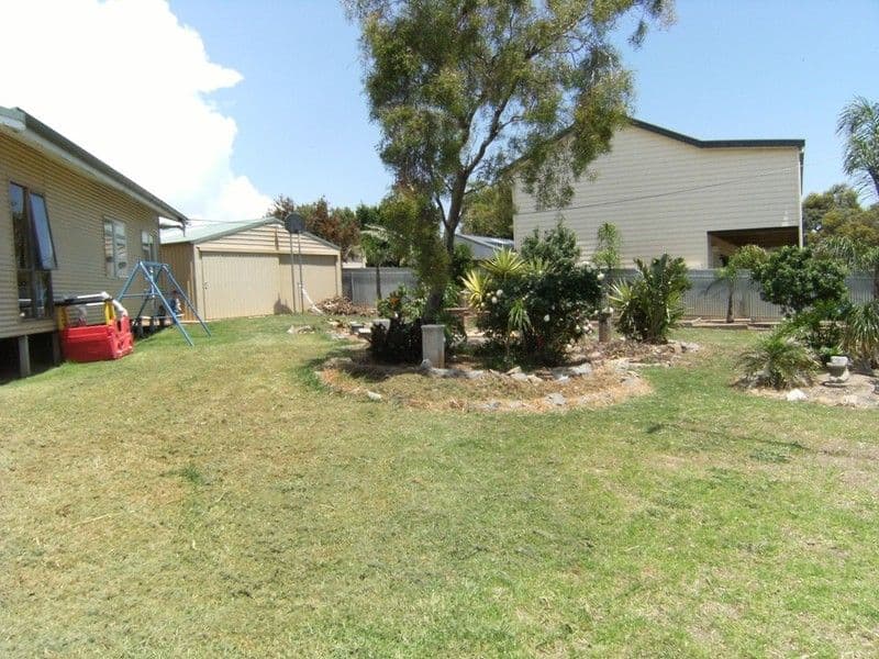 22 Capri Crescent, SELLICKS BEACH SA 5174, Sellicks Beach - Thumbnail 2