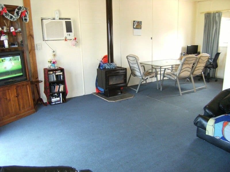 22 Capri Crescent, SELLICKS BEACH SA 5174, Sellicks Beach - Thumbnail 3
