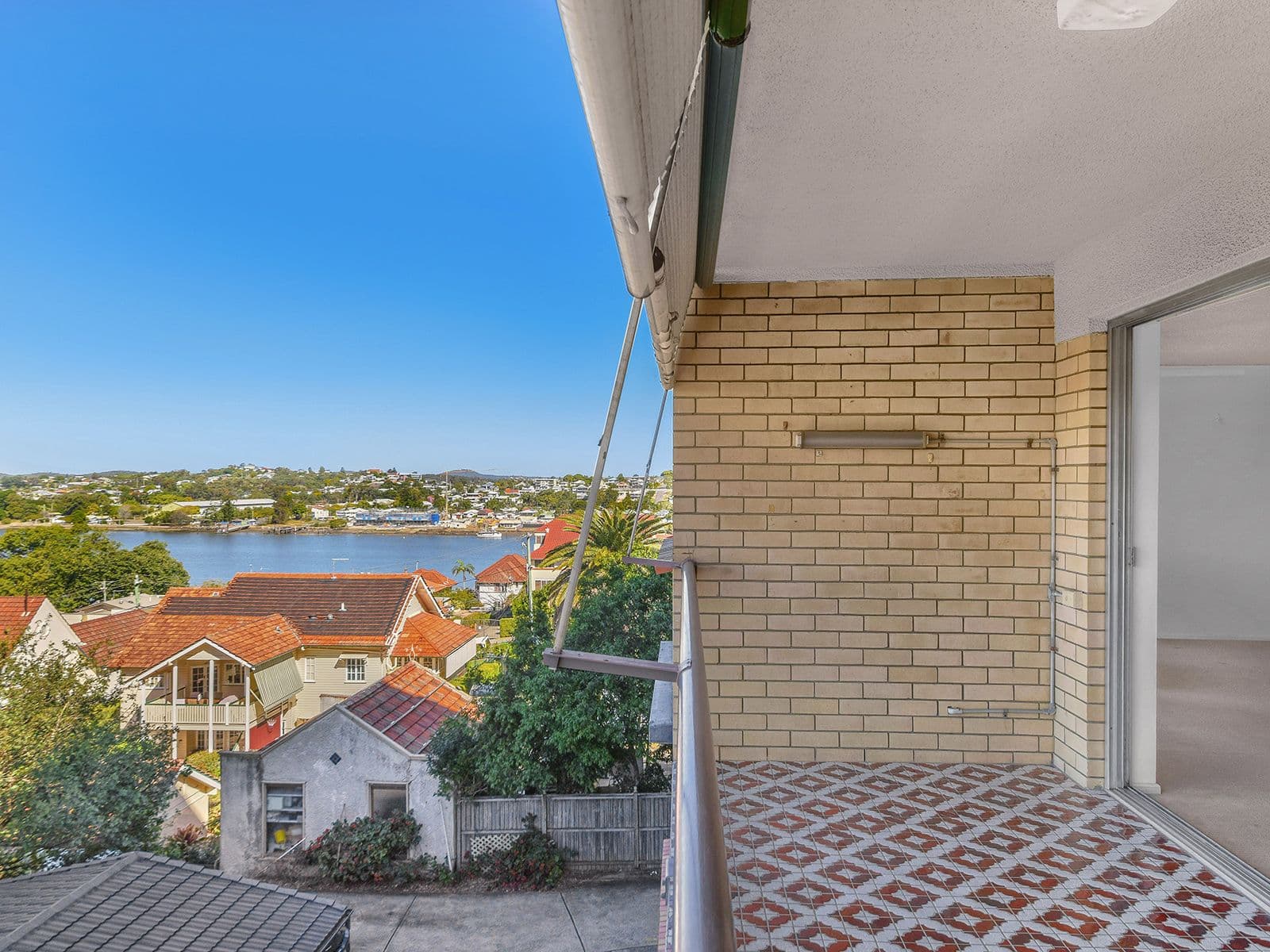 1 Rossiter Parade, Hamilton QLD 4007, Hamilton - Image 1
